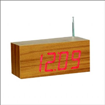 Digital Wooden Clocd Radio